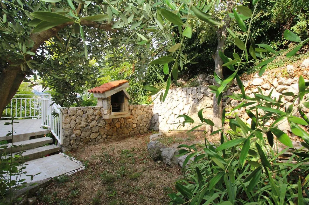 Apartment Rode Mrakovcic Sonja Baska  Croatia