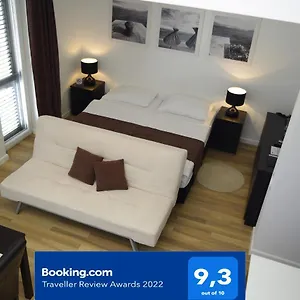 Santis10 Apartament